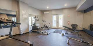 Flats on the Row Gallery 8