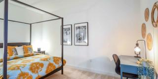 The Lydell Luxury Living Gallery 18