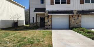 341 N Floral Street Gallery 1