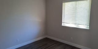 Newley Updated 4 bedroom, 2.5 bathroom Townhome in Citrus Heights!!! Newley Updated 4 bedroom, 2.5 bathroom Townhome in Citrus Heights!!! Gallery 19