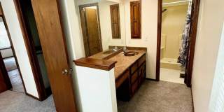 11436 South Douglas Avenue Gallery 1
