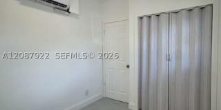 731 SW 3rd Pl 731 SW 3rd Pl Gallery 1