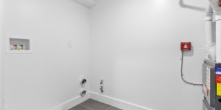 37 S 7Th St Gallery 13