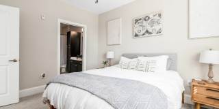 The Hub Short North Gallery 40