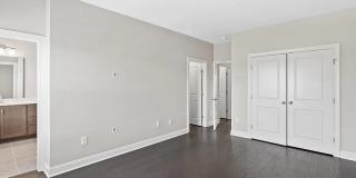 5416 Beardall Street Gallery 37