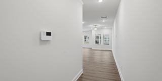 2206 Chant St Gallery 13