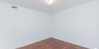 1940 West Winona Street Gallery 5