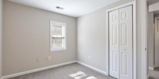 6903 FRIENDSHIP Road Gallery 24