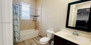 12403 NW 18th Ct Gallery 26