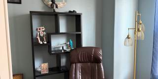 Spacious 4BR House in Parker Gallery 8