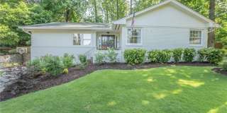 1210 Lenox Circle NE Gallery 2