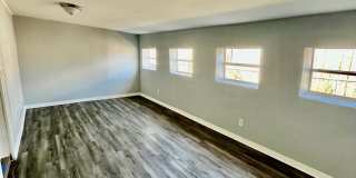 Spacious 6BR/1BA Winter Haven Home! No Application fee! Gallery 1