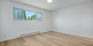 Greenwood Gardens Gallery 17