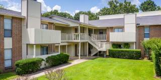 Richmond Oaks Apartments Gallery 1