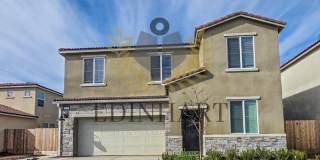 1820 Klamath Road S Gallery 1