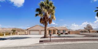 Stunning and Beautifully Spacious Home Gallery 1