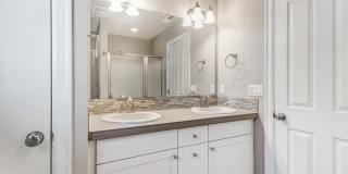 Beautiful townhome in Empire Crossing with mountain views! Beautiful townhome in Empire Crossing with mountain views! Gallery 26