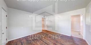16 South Galeston Avenue Gallery 4