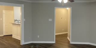 1913 Debswood Dr Gallery 5