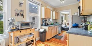 253 W Elm Street unit: 2 Gallery 3