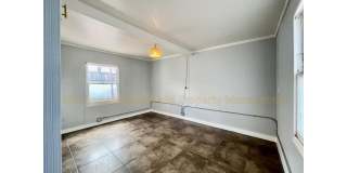 2548 East 3rd Street Gallery 13