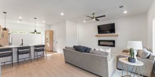 1479 West Hendon Street Gallery 10
