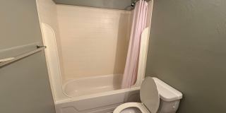 Mountain Pointe Apartments Gallery 30