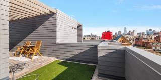 3105 Brush Street Gallery 27