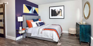 2000 Riverside Gallery 14