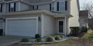 1041 Fairway Lane - 1 Gallery 22