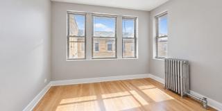 7520 N Seeley Ave, Apt 1E Gallery 1