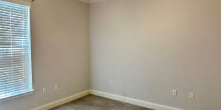 Spacious 3-Bedroom 2-Bathroom Brick Home Gallery 9