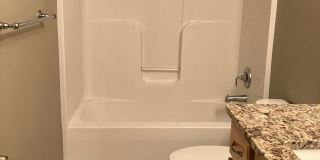Beautiful 3 bedroom 2 1/2 bath home Gallery 8