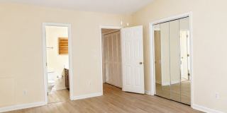 3207 Shamrock Street East Gallery 7