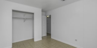 4720 Okeefe Street Gallery 12