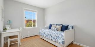 Coddington Point Gallery 8