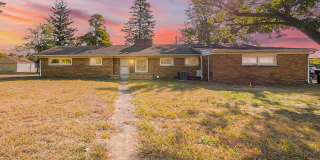 Freshly Updated 3-Bedroom Home in Farmington Hills! Gallery 1