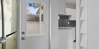 Remodeled Midtown Bungalow Gallery 23