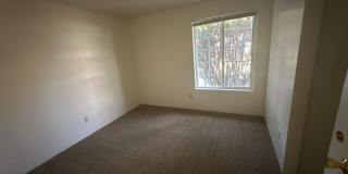 Quiet Eastside 3 Bdrm House, 2 Bath, All appliances in Kitchen, Attached Garage, Fenced Yard Gallery 14