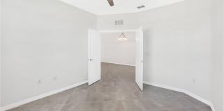 2672 Vine Ave lot: 733 Gallery 17