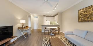 Avalon Glendale Gallery 18