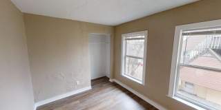 716 Pearl Street Gallery 13