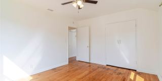 13057 Gladstone Avenue Gallery 18