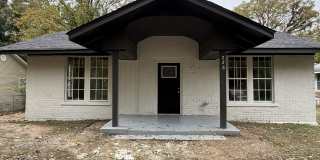 226 Highland Street Gallery 1