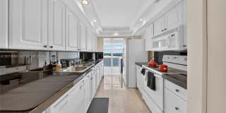 1915 Brickell Avenue C1607, Miami, FL 33129 - 1799 Gallery 1