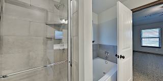 Luxury 4 Bedroom 2 Bathroom Home in Putnam City Schools Gallery 13