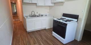Lower 2 bedroom unit East Side Gallery 14