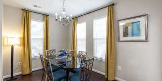 Commons on Potomac Square Gallery 18