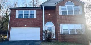 Spacious 4 Bedroom 2.5 Bath Home Gallery 1