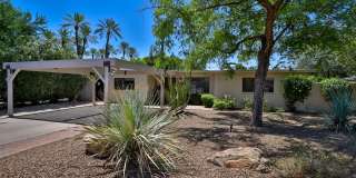 3 Bedroom + den with pool Gallery 3